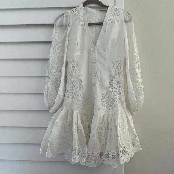 EMBROIDERY APPLIQUE MINI DRESS - Picture 3 of 13